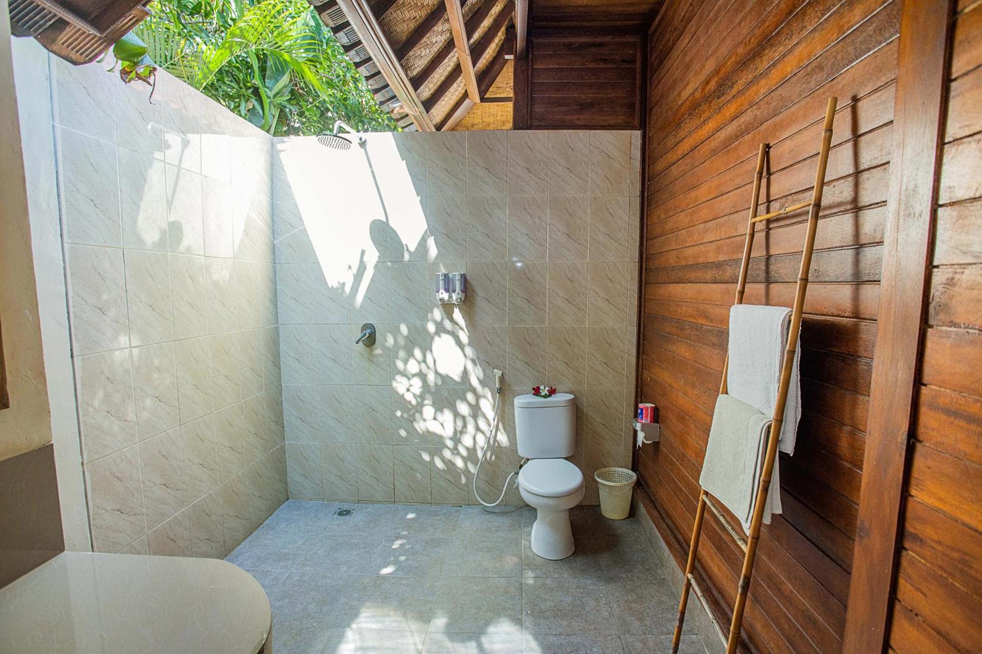 Hotel The Parnas Lembongan Exterior foto