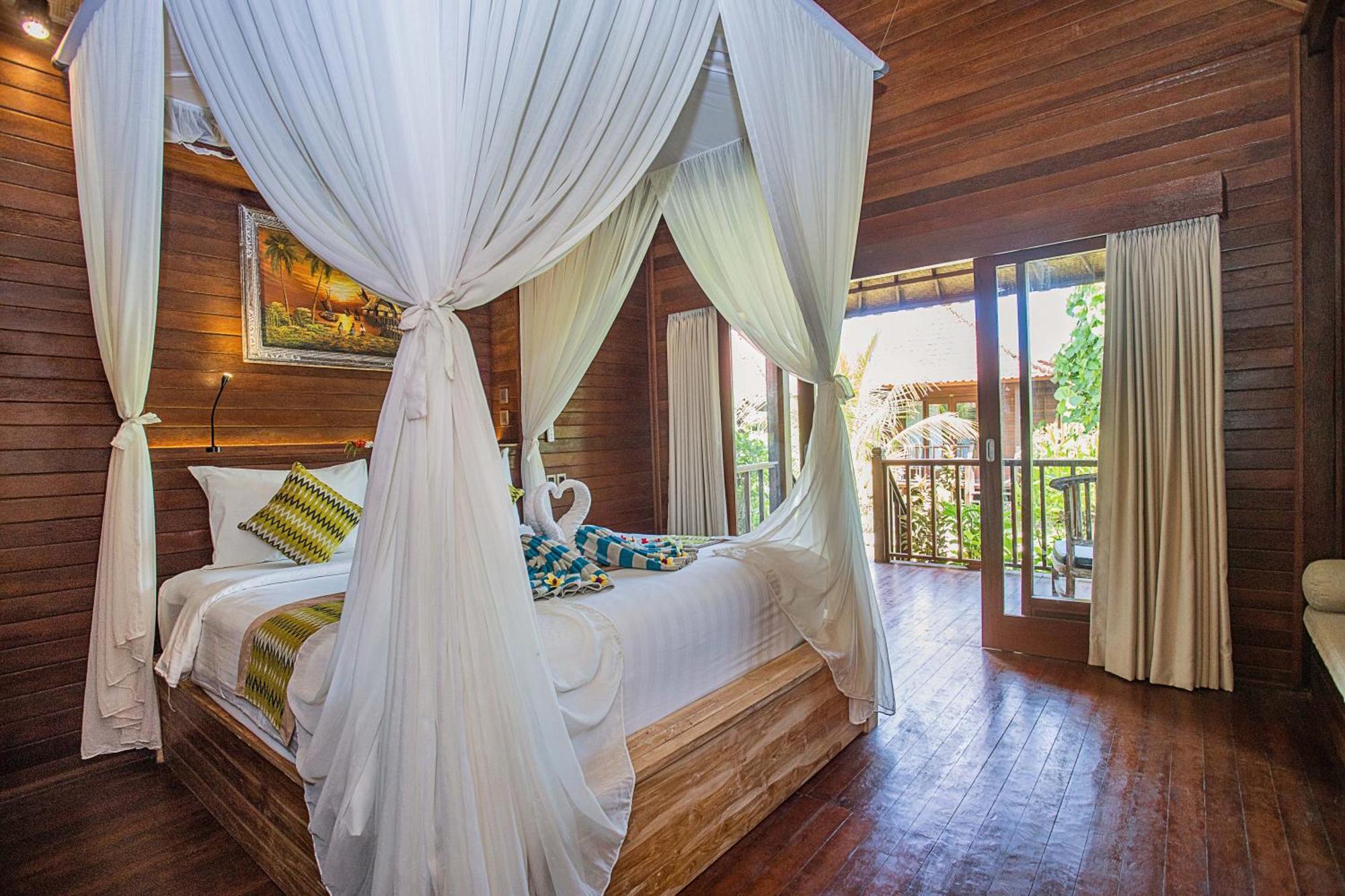 Hotel The Parnas Lembongan Exterior foto