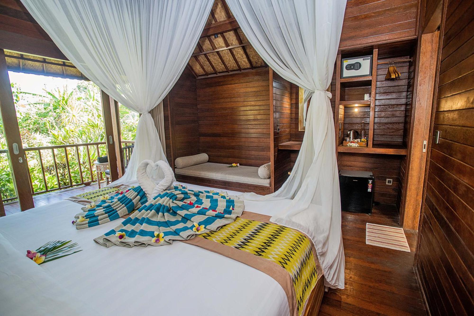 Hotel The Parnas Lembongan Exterior foto