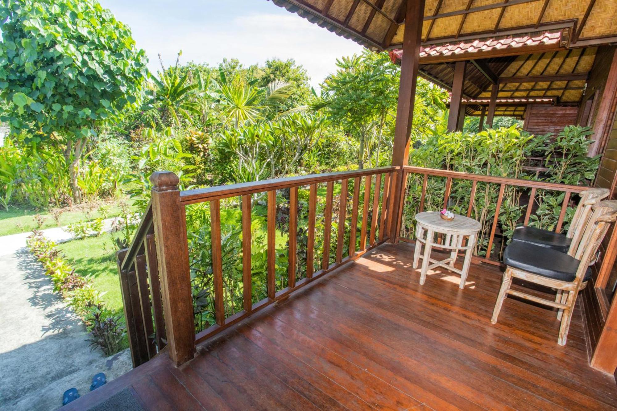Hotel The Parnas Lembongan Exterior foto